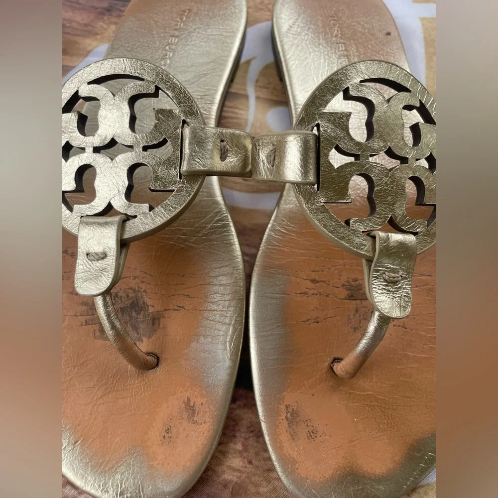 Tory Burch Gold Sandals Elegant Design